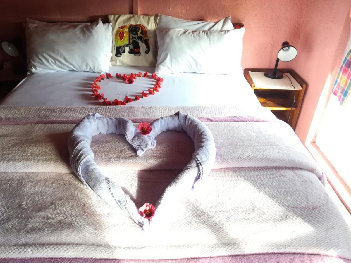 Sincere Wilderness Home Stay Нувара Елия Екстериор снимка