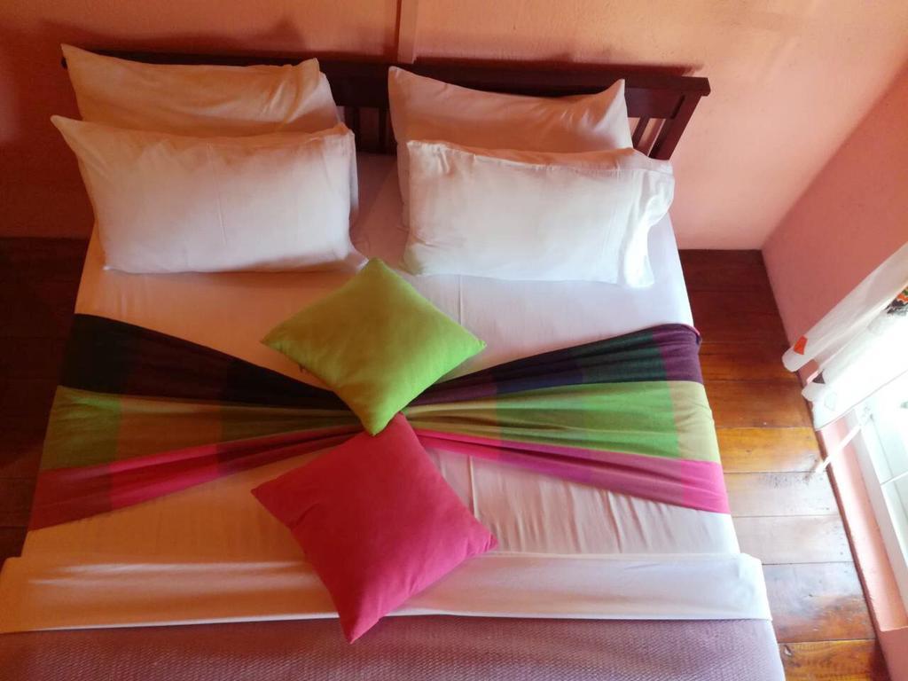 Sincere Wilderness Home Stay Нувара Елия Екстериор снимка